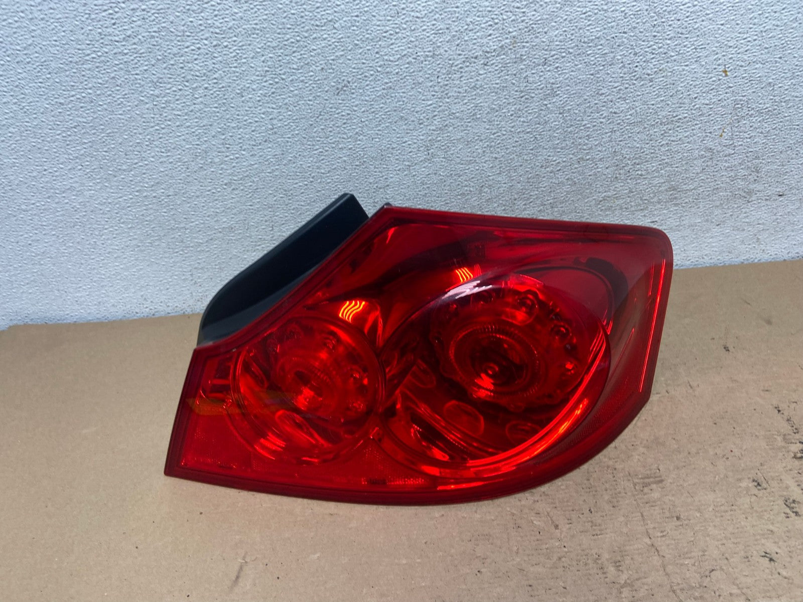 2007 to 2013 Infiniti G35 G37 Sedan Right Passenger Rh Tail Light AF4875 LK0