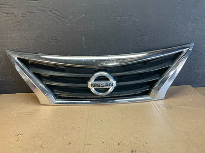 2013 to 2015 Nissan Altima Front Upper Grill Grille Sedan Aftermarket AD8575 DG0