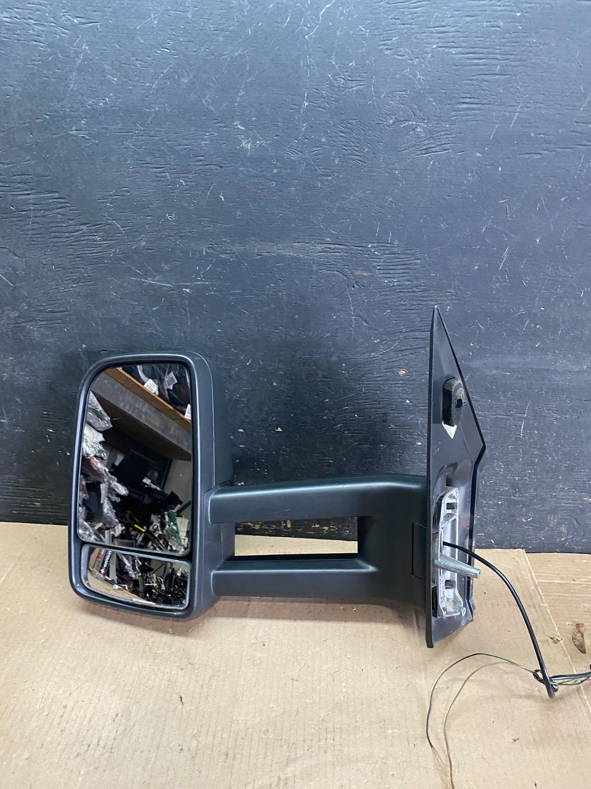 2007 to 2018 Mercedes-Benz Sprinter Left Driver Side View Door Mirror Q5431 DG8