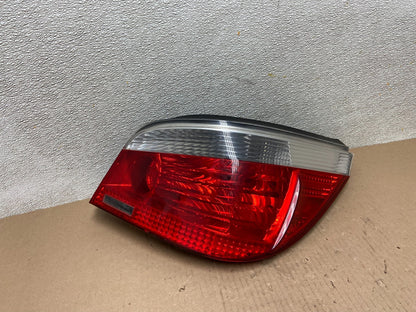 2004 - 2007 BMW 5 Series E60 Right Passenger RH Side Tail Light OEM AB5916 LK0