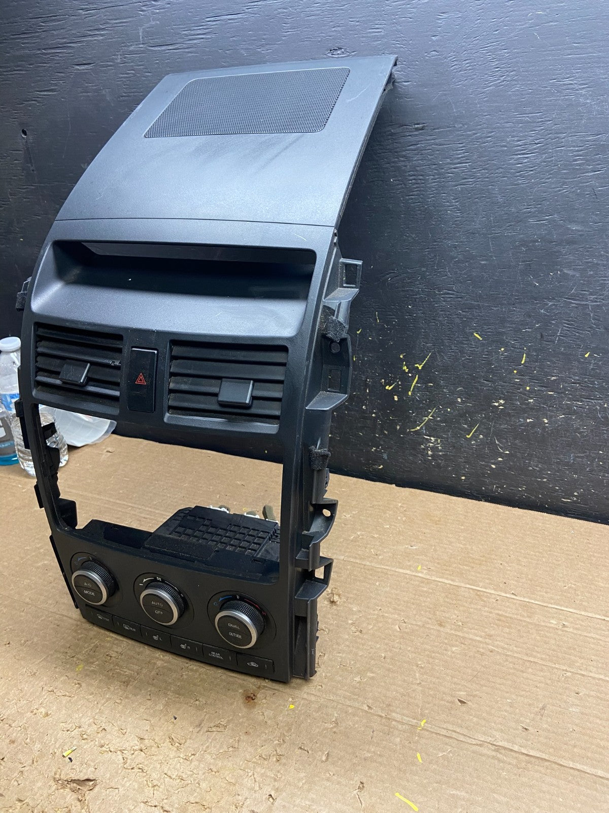 2007 - 2009 Mazda CX-9 Radio Dash Trim Bezel W/Vent AC Climate Control W3042 DG2