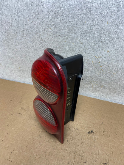 2005 2006 2007 Jeep Liberty Left Driver Lh Side Tail Light AI3707 LK1