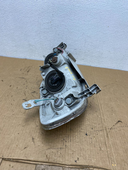 2005 to 2008 Toyota Corolla Left Driver LH Side Headlight AC8173 DW9