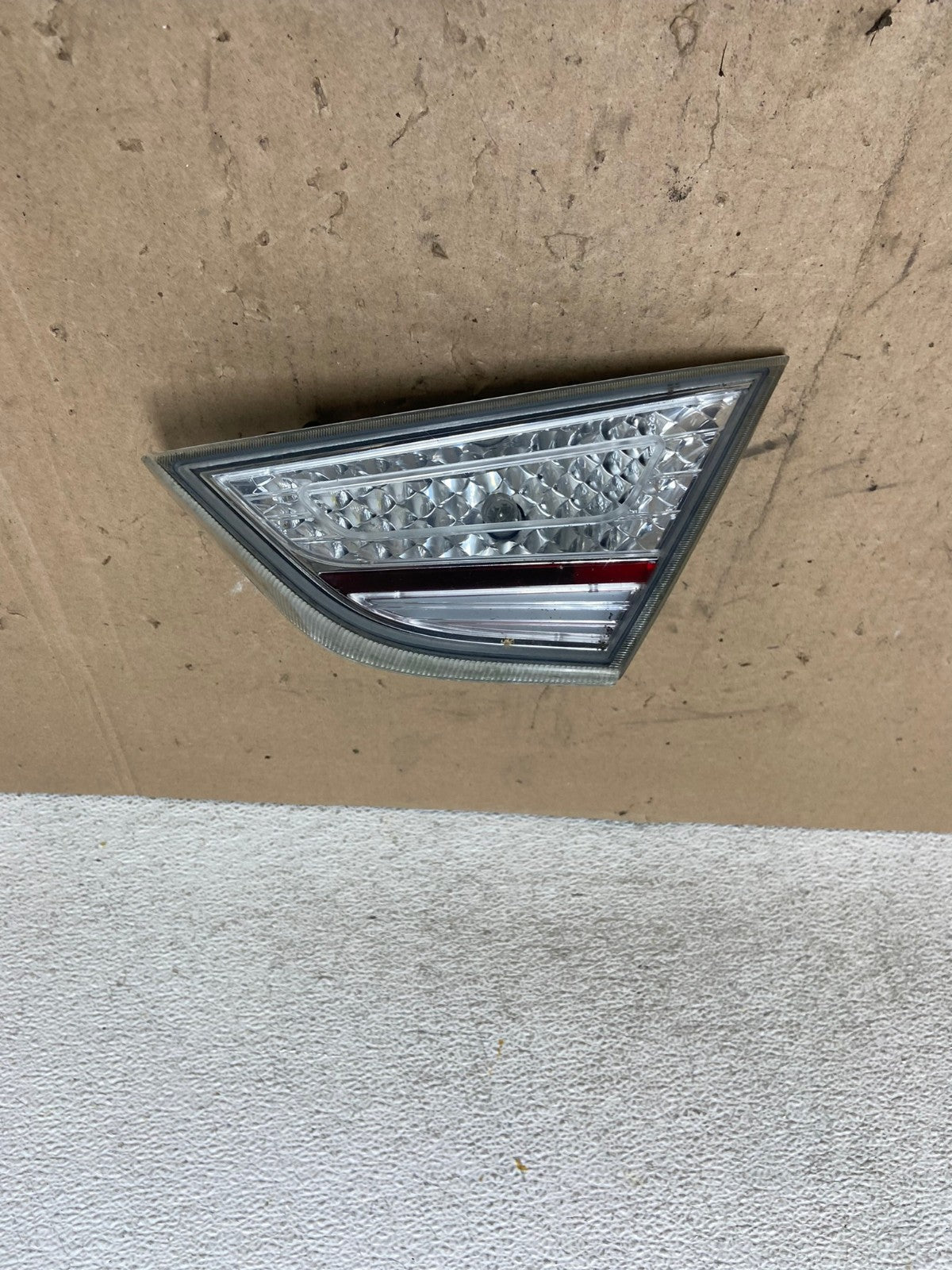 2011 - 2015 Hyundai Sonata Hybrid Right Passenger Inner Tail Light AG4862 LK0