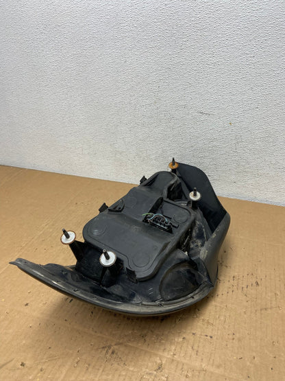 1999-2005 Pontiac Grand AM Left Driver LH Side Tail Light AD1113 LK7