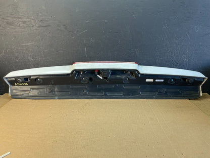 2007-2014 Chevrolet Tahoe Suburban Yukon Spoiler Wing 3rd Brake Light AD0046 DG6