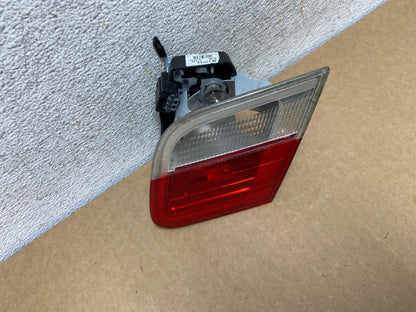 2002 - 2005 BMW 3 325i E46 Series Right Passenger Inner Tail Light AI2563 LK2