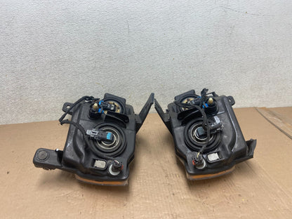 2011-2013 Jeep Grand Cherokee Left+Right Halogen Headlights R1680 DW9