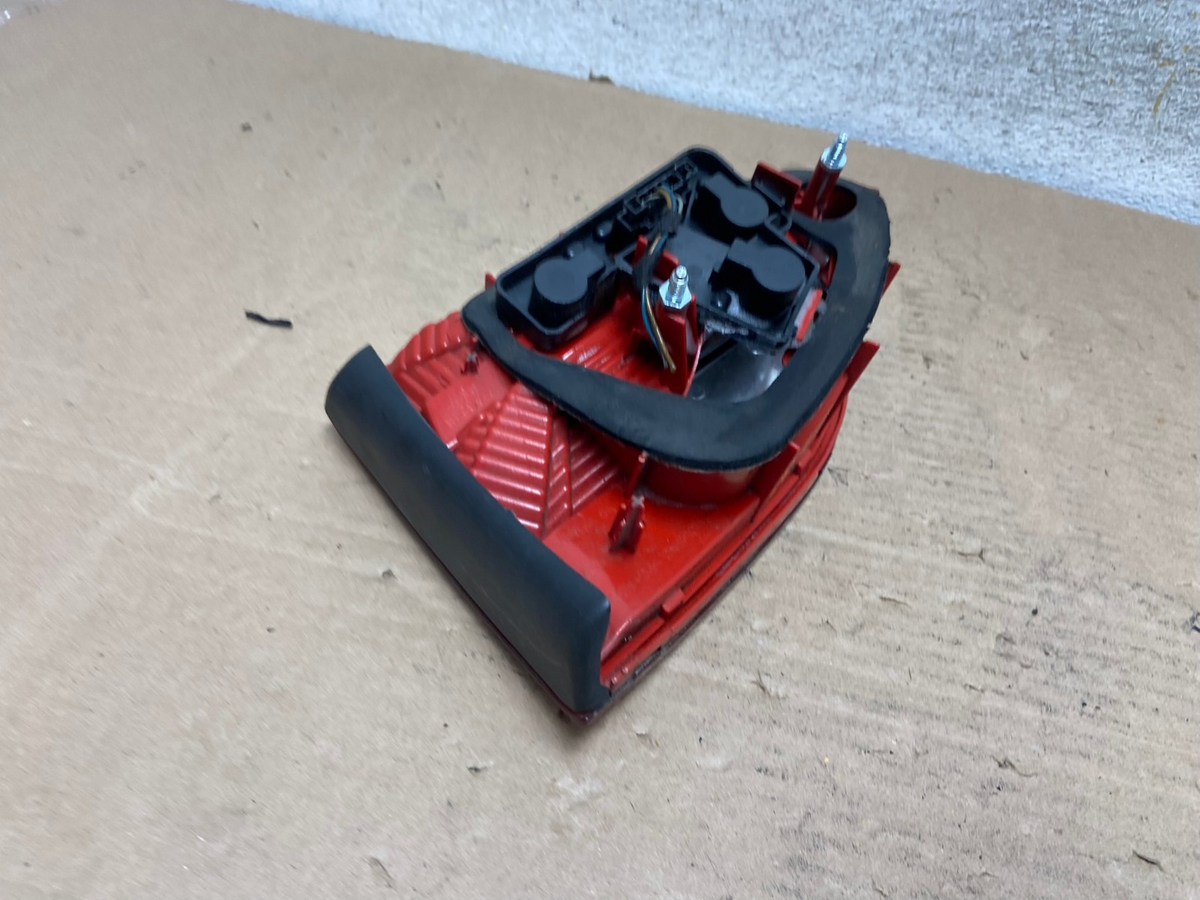 2011-2014 Volkswagen Jetta Left Driver LH Inner Trunk Tail Light AH9536 LK4