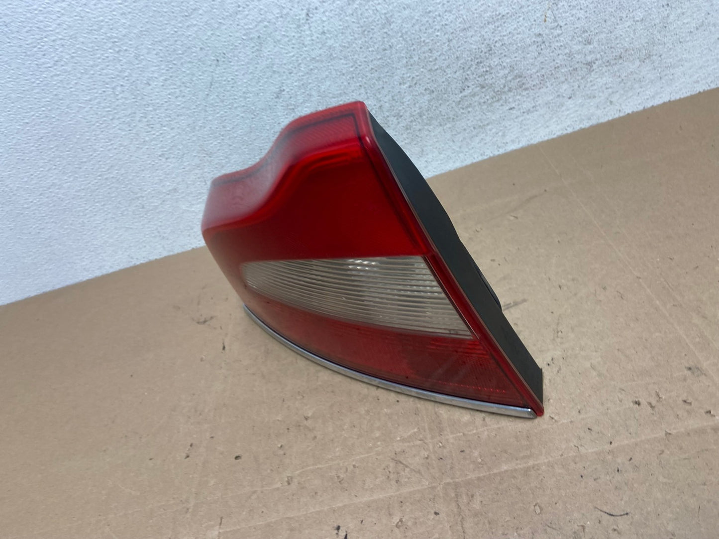 2007 to 2013 Volvo S80 Left Driver LH Side Tail Light AE6049 LK1
