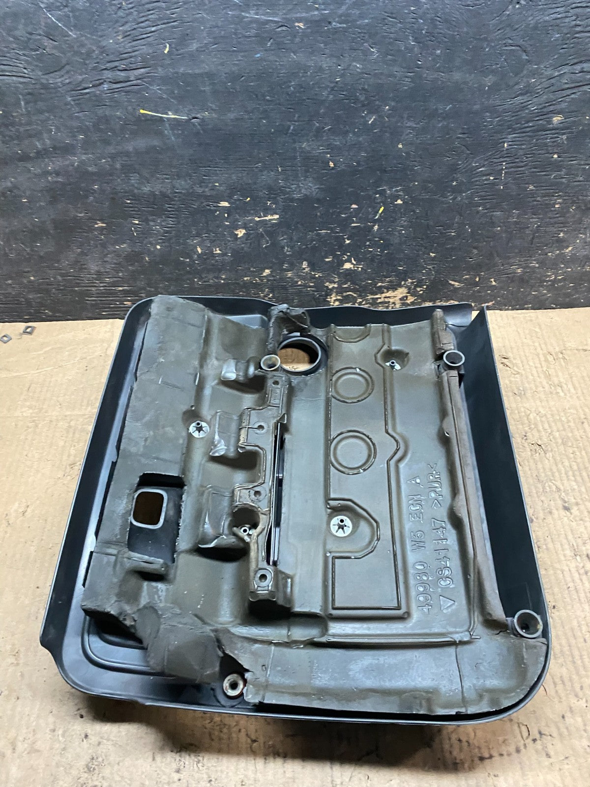 2012 to 2014 Chrysler 200 Engine Cover Top Lid Cover U6138 DG7