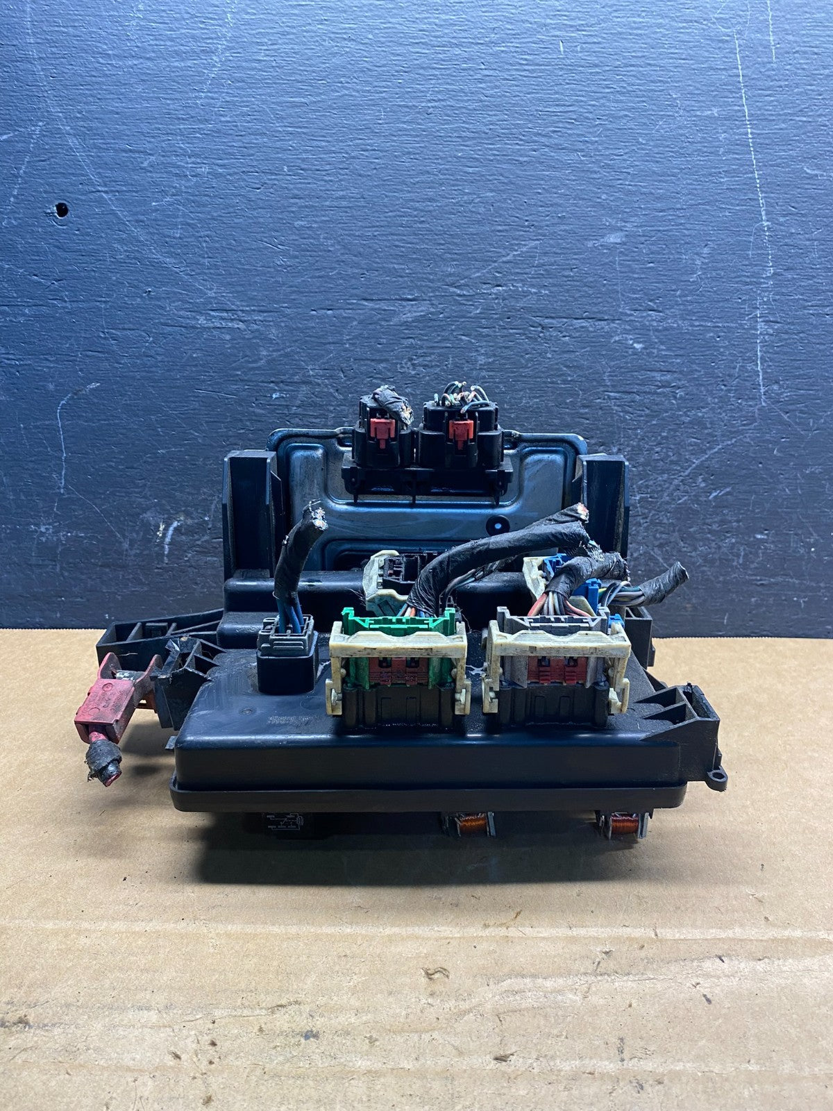 2005 Chrysler 300 Charger Totally Integrated Module Fuse Box ad7362 DG0