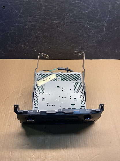 2013 to 2015 Nissan Altima Radio Cd Mp3 Player AUX Port AF9402 DG4