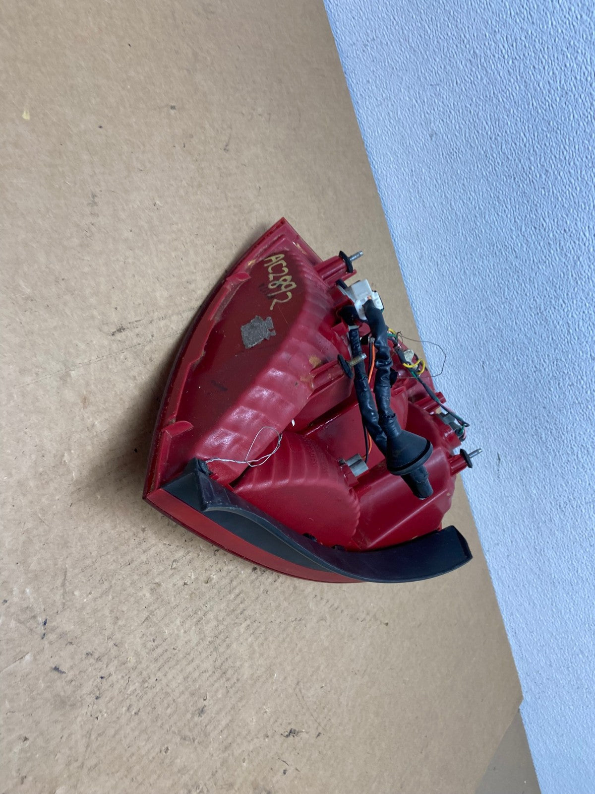 2006-2011 Hyundai Accent Sedan Right Passenger Side Rh Tail Light OEM AC2892 LK3