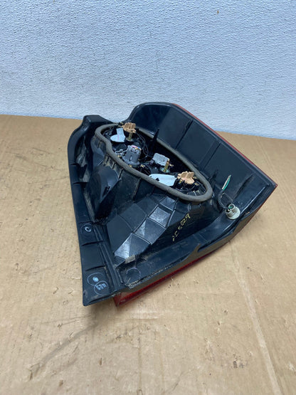 2004-2007 Toyota Highlander Left Driver LH Side Tail Light AC8629 LK6