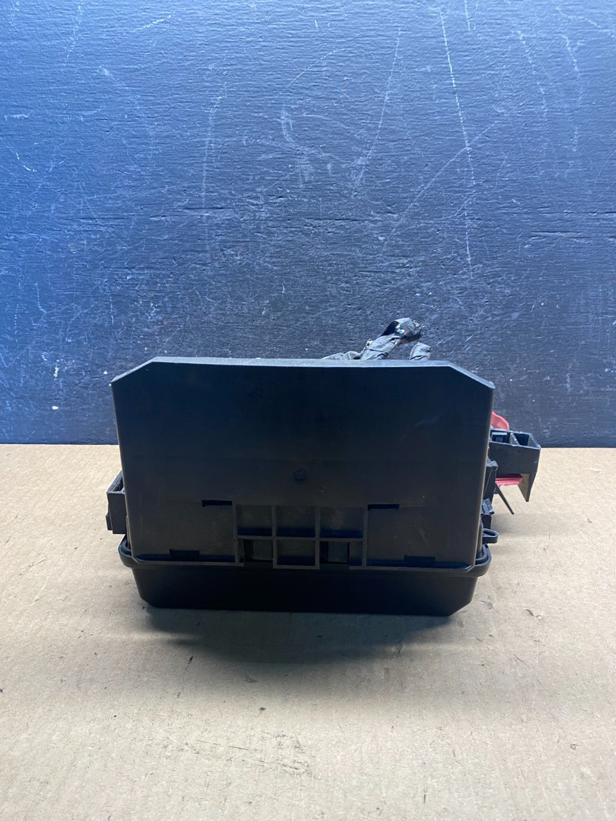 2008 2009 Chrysler 300 Charger Totally Integrated Module Fuse Box AG7059 DG4