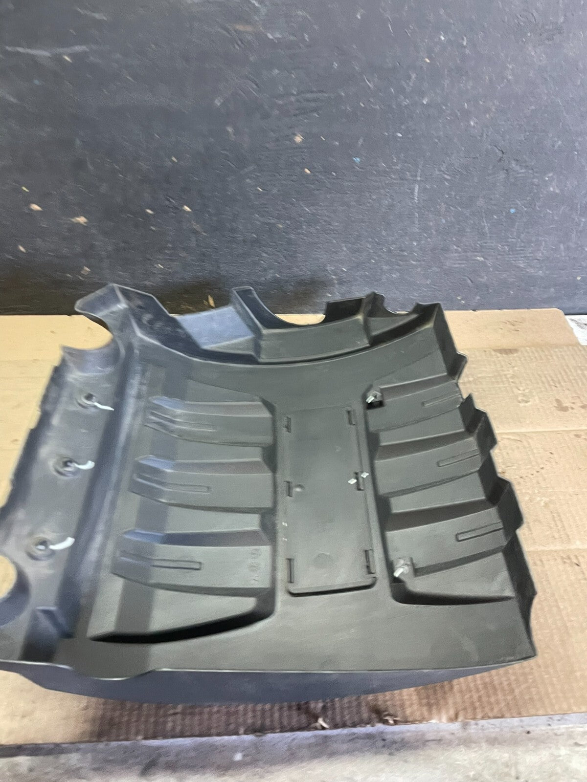 2006 to 2008 Honda Pilot Black Engine Cover OEM 3.5L M2719 DG6