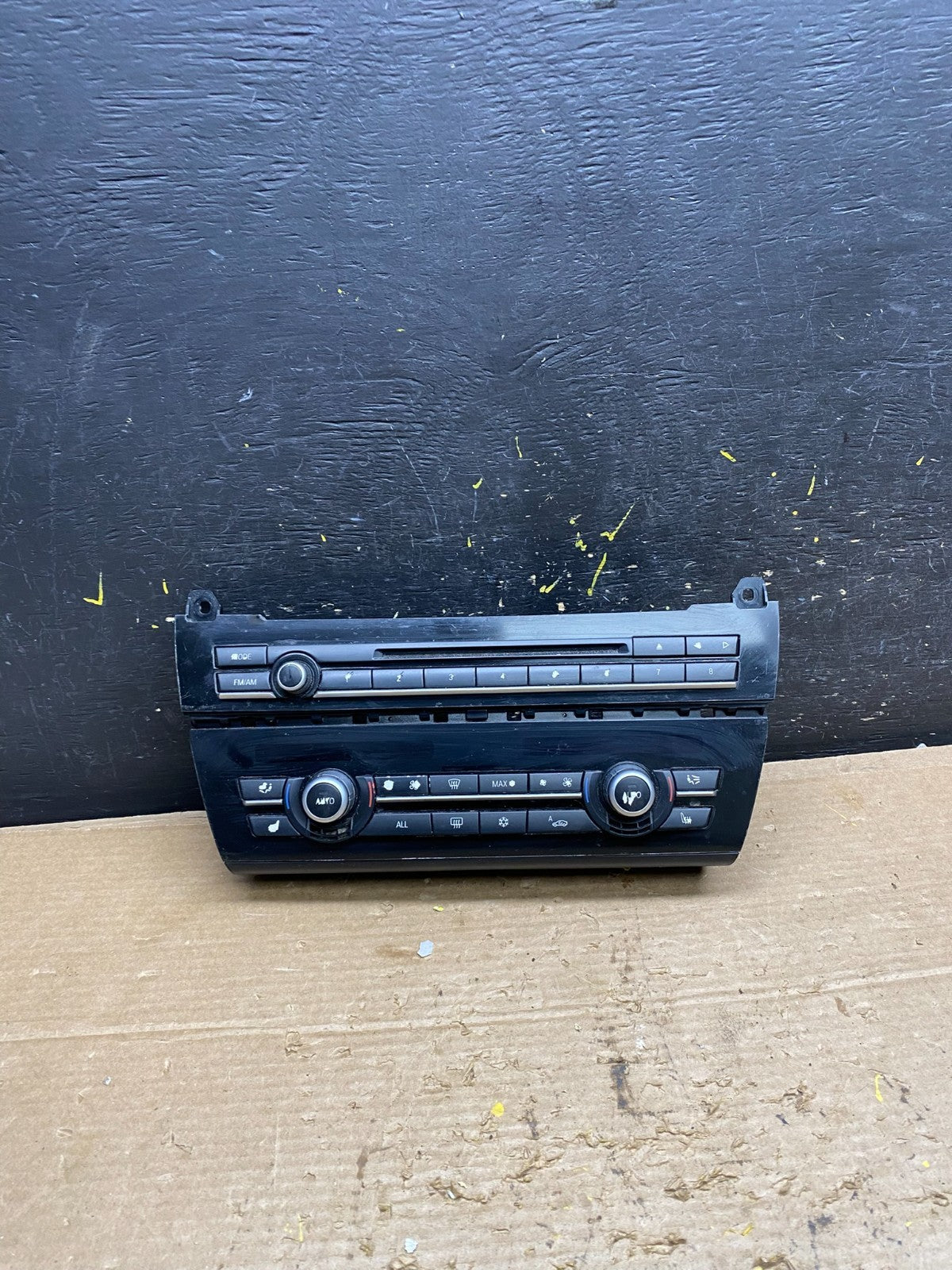 2010-2011 BMW F10 535i 550i Heater Ac Climate Radio Stereo Control OEM X1211 DG0