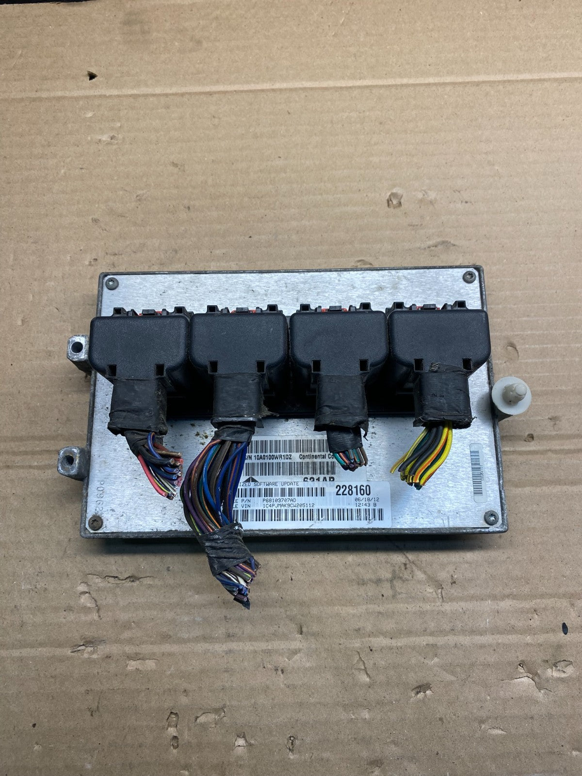 2012 Jeep Liberty 3.7L Engine Control Unit ECU ECM p68103707ad AD9445 DG0