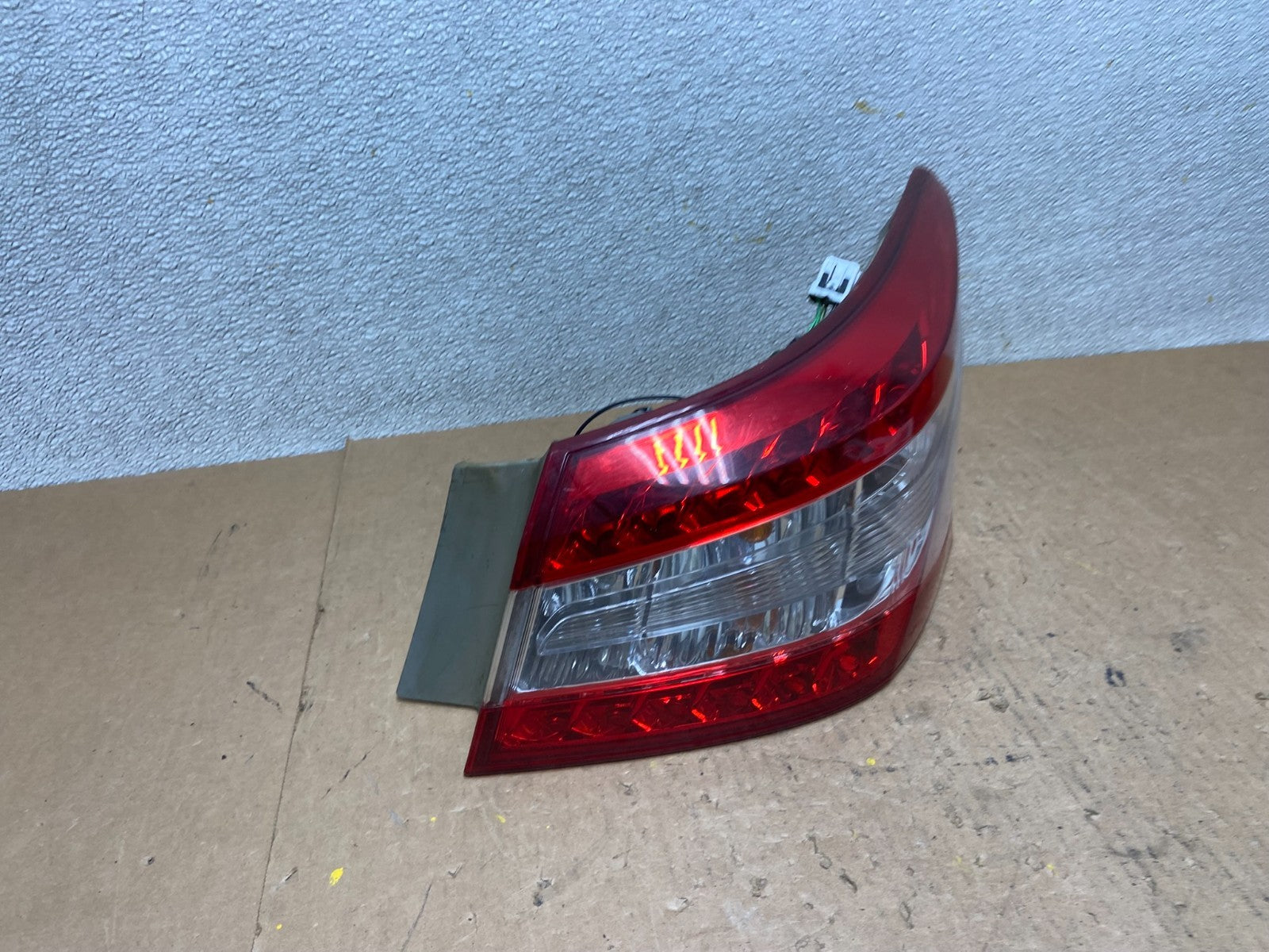 2013 2014 2015 Nissan Sentra Led Right Passenger Side Tail Light Z7845 DW2
