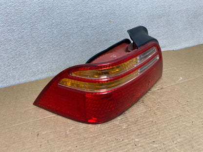 1999 2000 2001 2002 Acura RL Left Driver LH Side Tail Light OEM Z1551 PS2