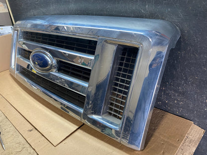 2008 to 2014 Ford Econoline E150 E250 Front Upper Chrome Grill Grille Y9287 DG2