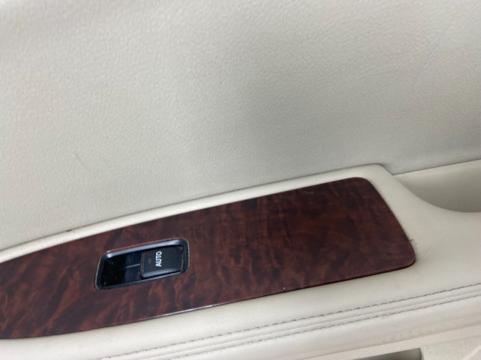 2005-2012 Toyota Avalon Rear Right Passenger RH Door Trim Panel Trim y4927 DG3