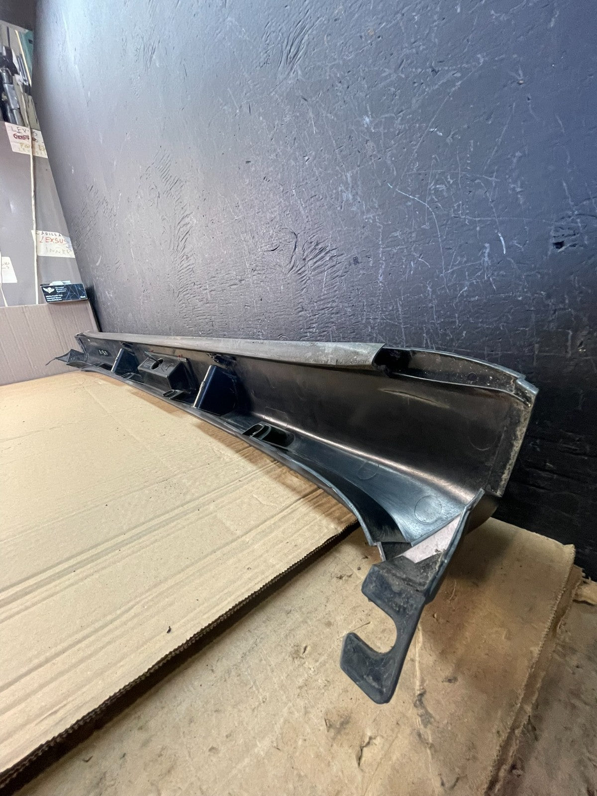 2003 to 2020 Chevrolet Express 3rd Third Brake Light Trim Spoiler ac9670 DG5