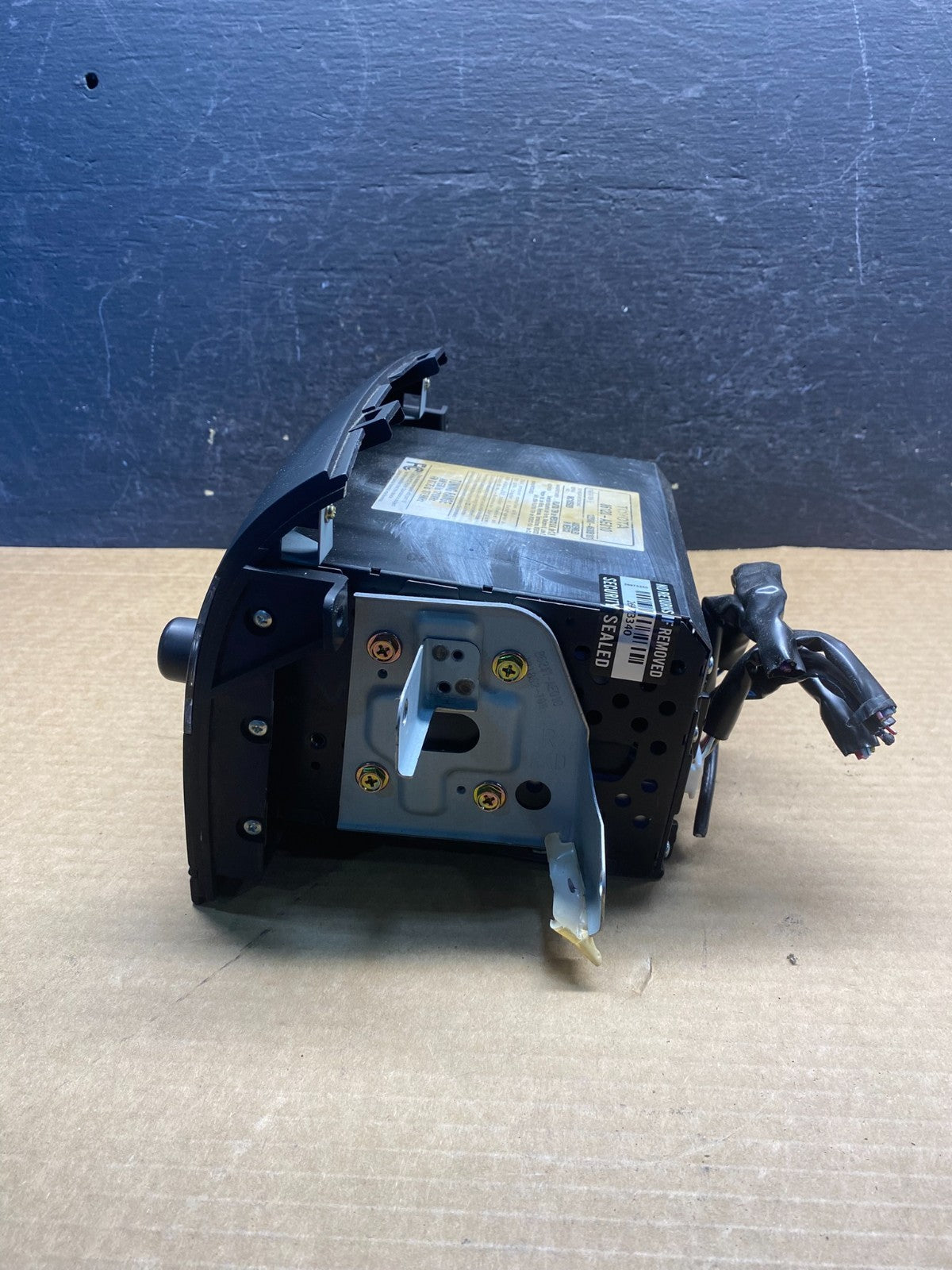 2004 to 2010 Toyota Sienna AM FM CD WMA Mp3 Radio Receiver AF4073 DW1
