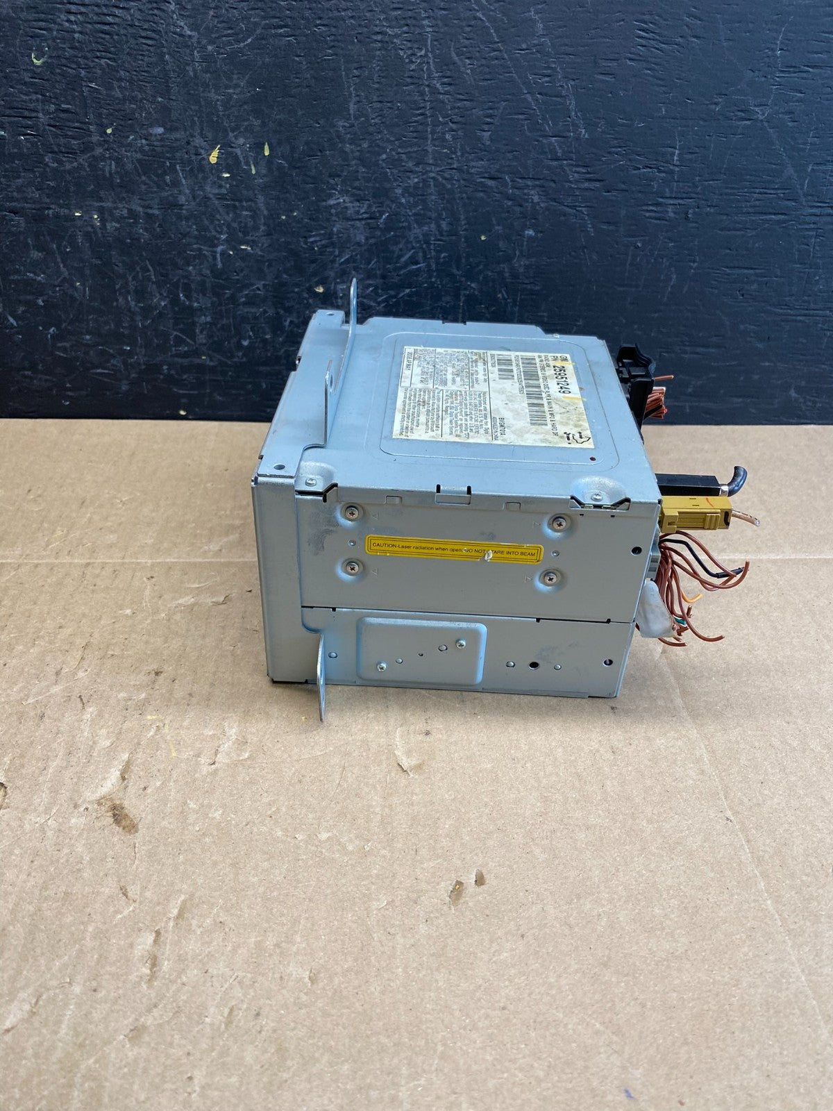 2008 to 2013 Cadillac CTS Am Fm Cd Player Radio Receiver AC6296 DG2