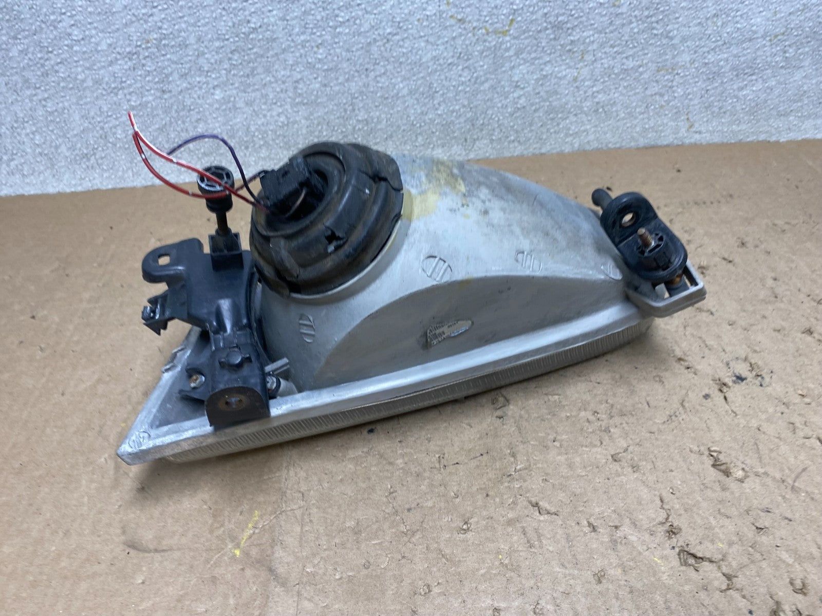 1997 1998 1999 Toyota Camry Right Passenger RH Halogen Headlight X2116 DW3