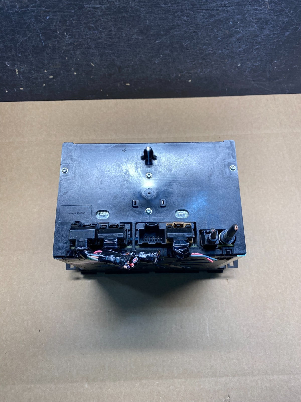 2015 2016 GMC Acadia Radio Display Screen AM/FM AUX AH1867 DG5