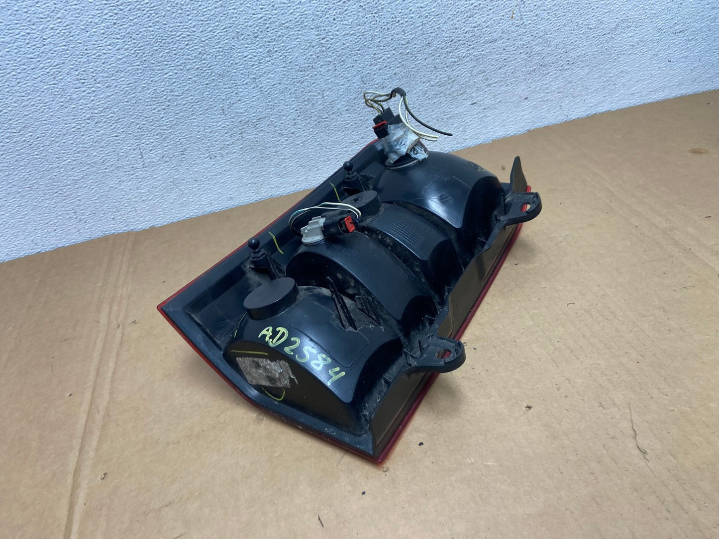 2008-2016 Jeep Patriot Right Passenger Rh Side Tail Light AD2584 LK4