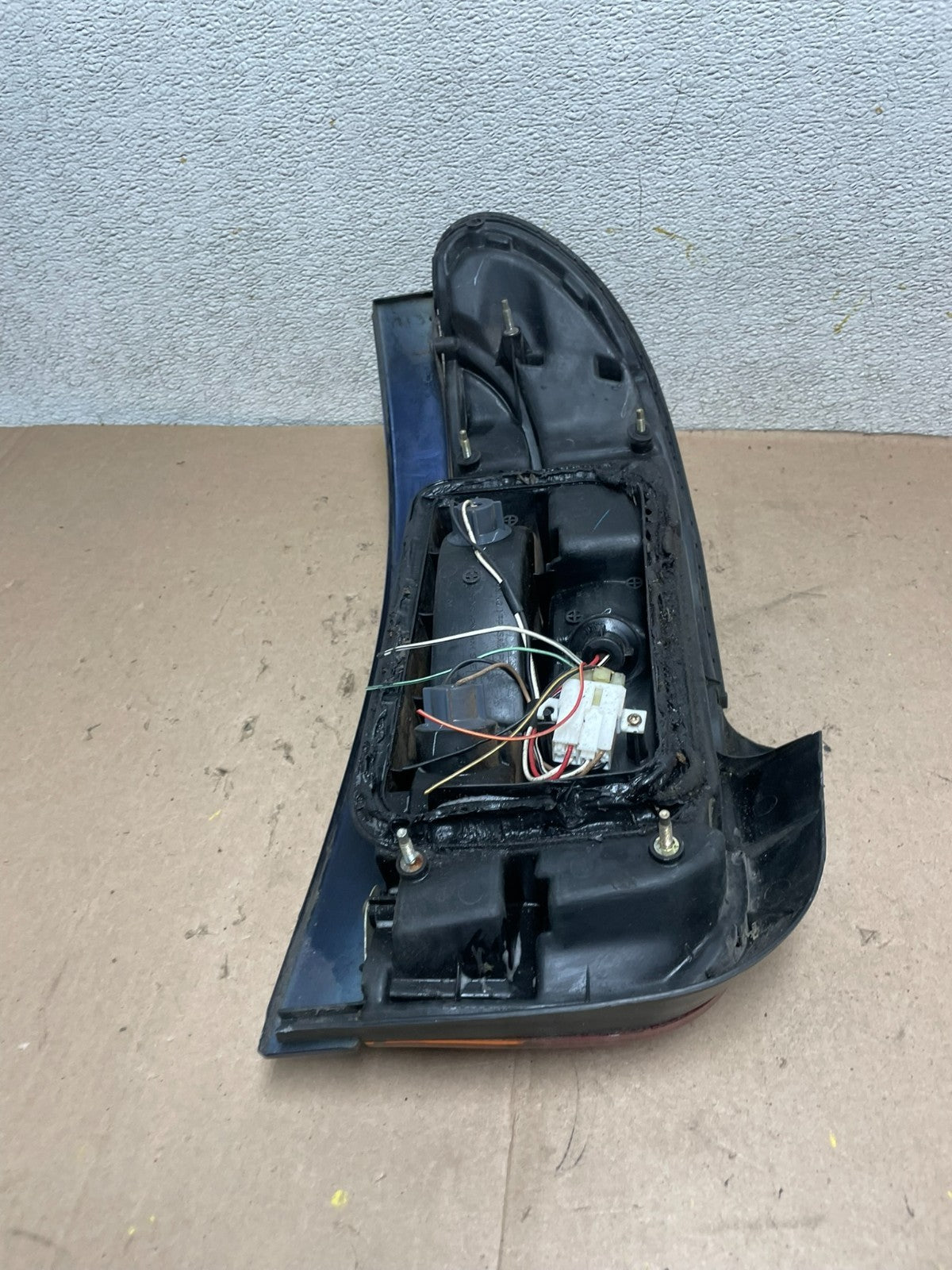 1993 to 2001 Subaru Impreza Sedan Right Passenger RH Tail Light Oem q4659 DG12