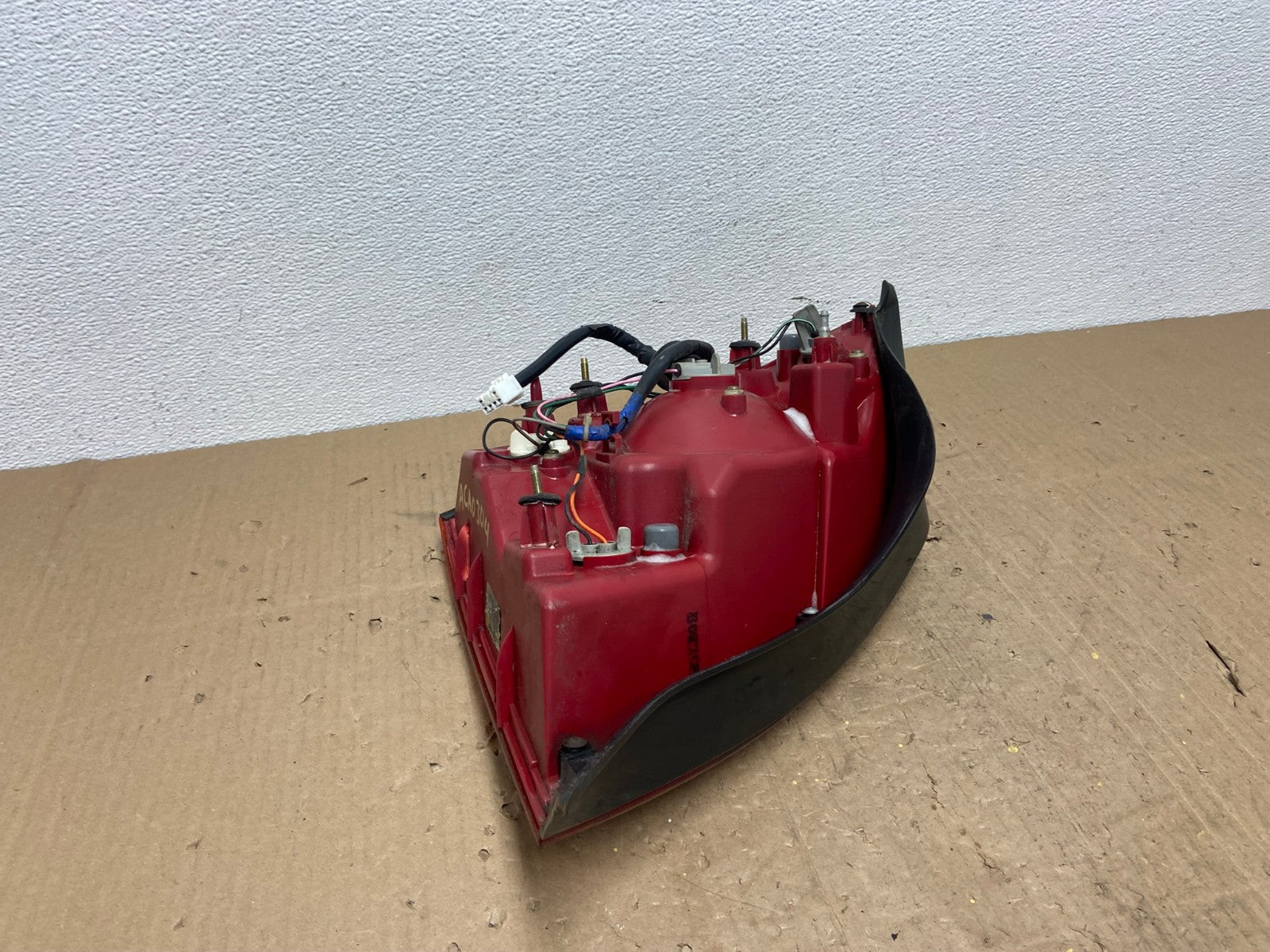 2004 2005 2006 Hyundai Elantra Sedan Right Passenger  Tail Light OEM AC0304 LK4