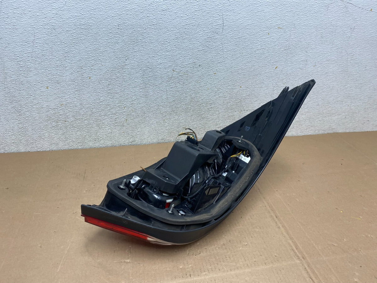 2008 2009 2010 BMW 5 525i 530i Right Passenger Rh Tail Side Light M0392 DW5
