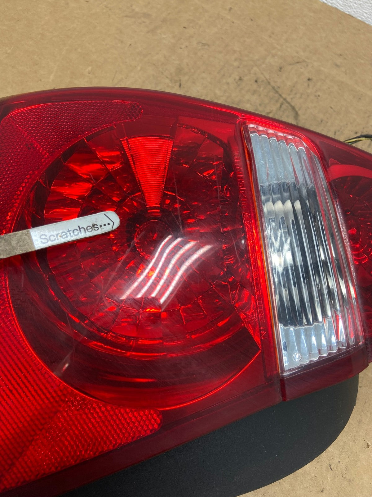 2004 to 2008 Chevrolet Malibu Left Driver Lh Side Tail Light AC4770 LK3