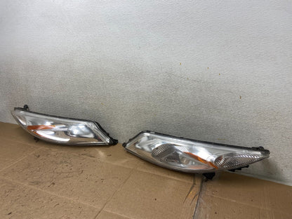 2011-2014 Nissan Juke Turn Signal Headlights Left+Right Halogen OEM Z0955 DW1