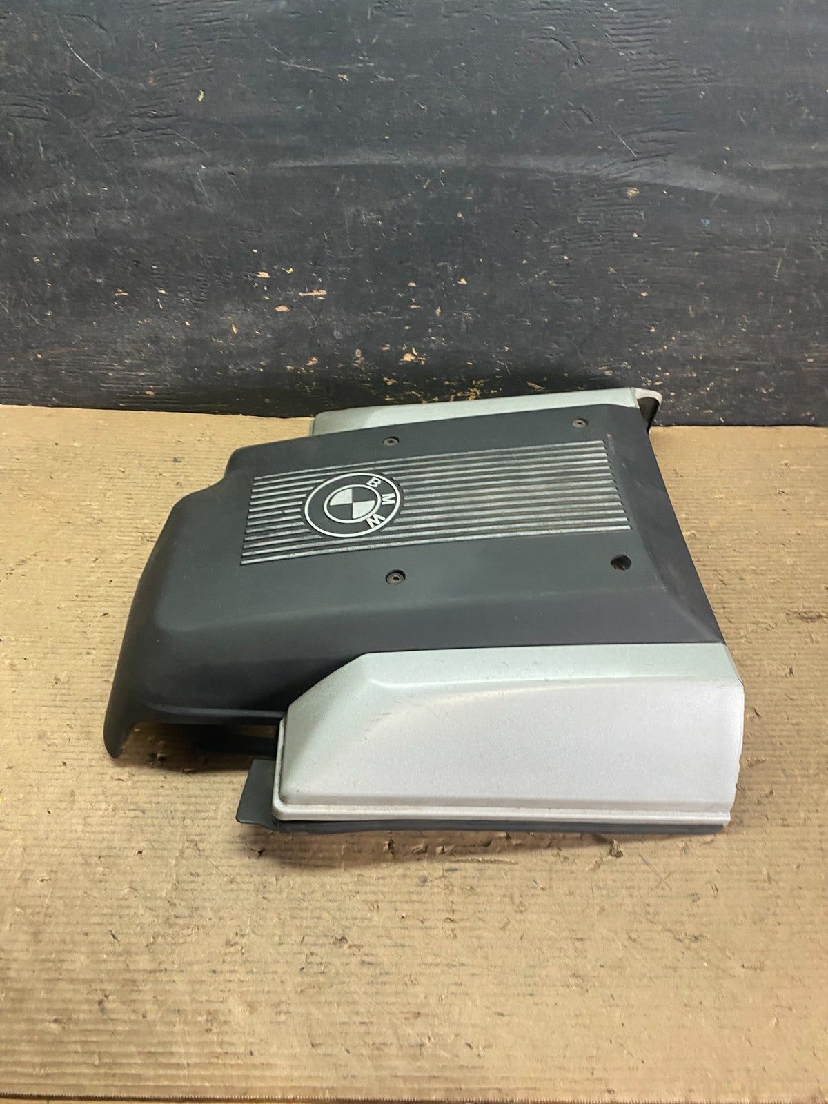 2003 BMW X5 V8 Engine Motor Top Cover Trim s3470 DG2