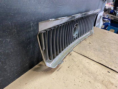 2002 to 2005 Mercury Mountaineer Front Upper Grill Grille Oem N5400 DG13