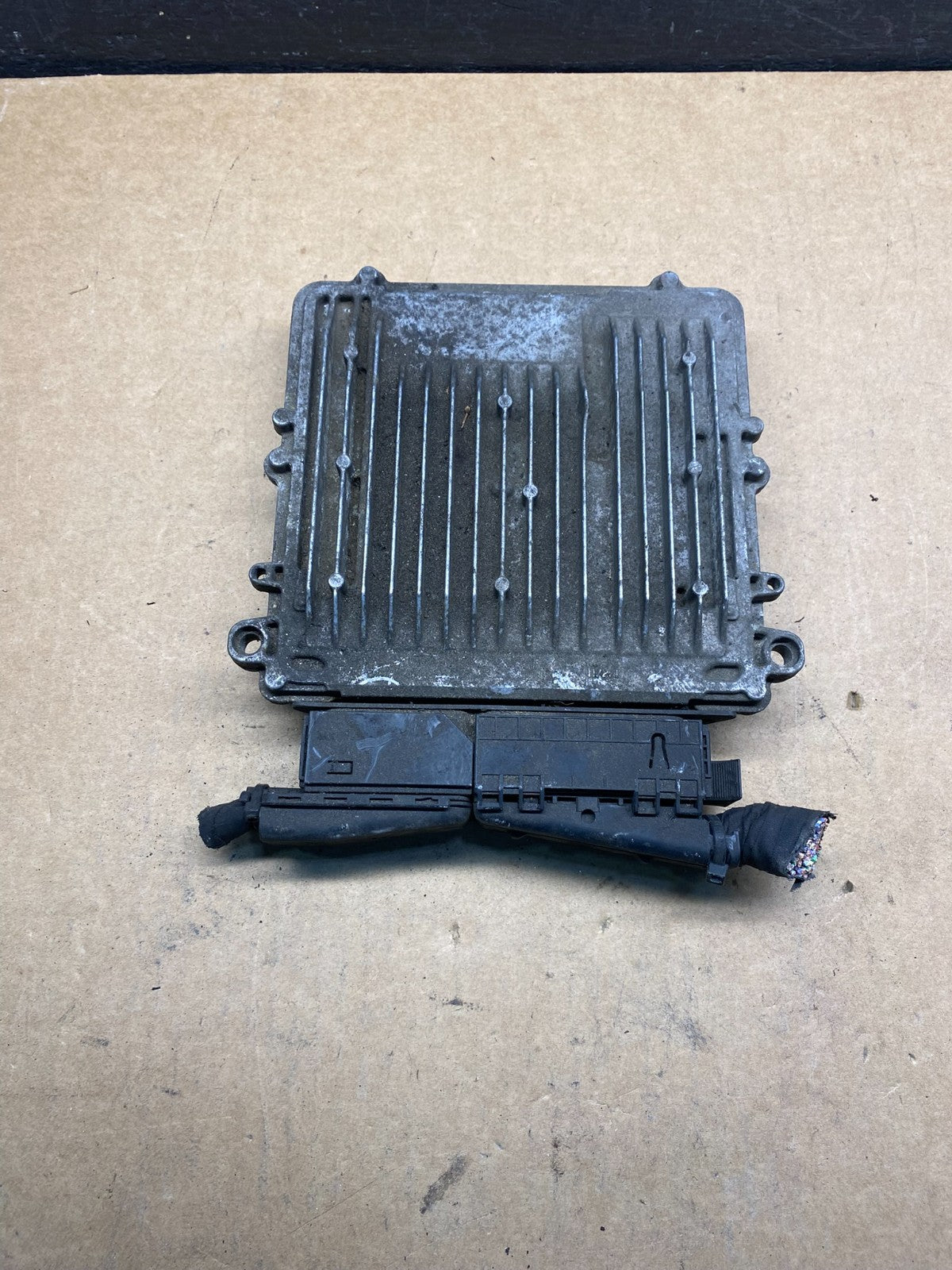 2010 to 2018 Mercedes Sprinter ECU ECM Engine Control Module Unit ah7029 DG1
