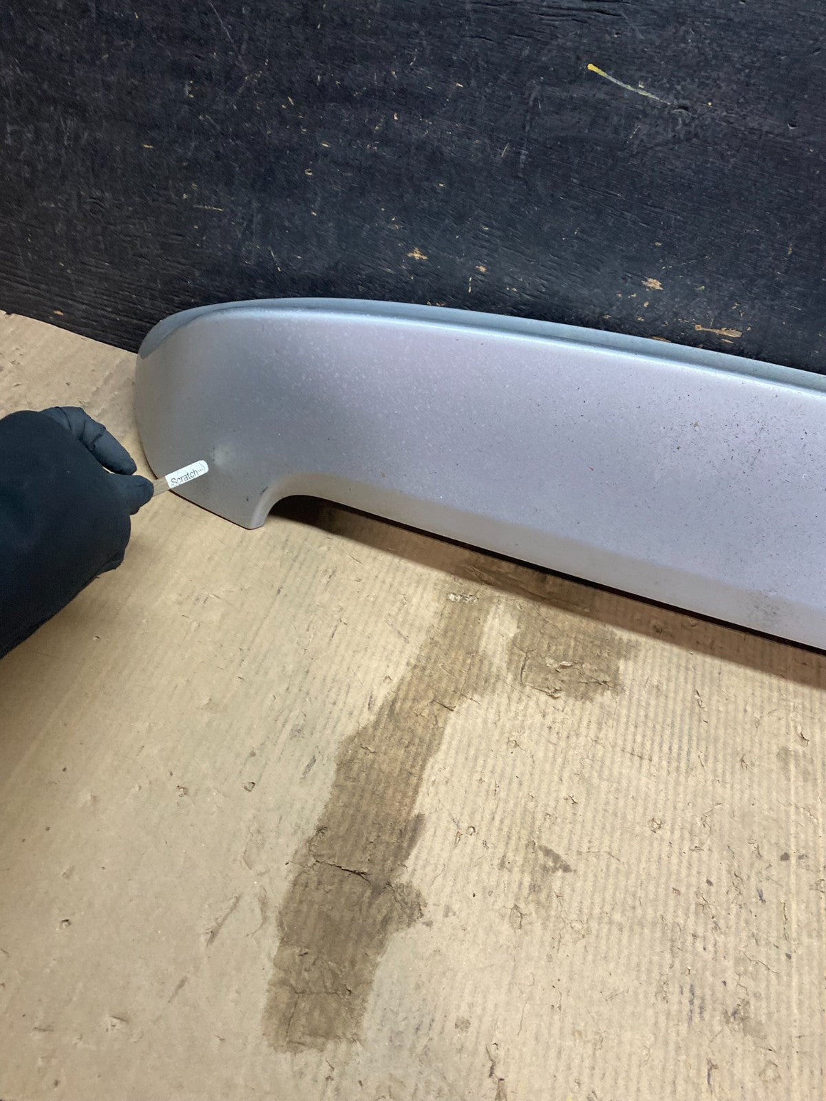 2003 to 2004 Mitsubishi Outlander Rear Spoiler 3RD Brake Light OEM X3312 DG4