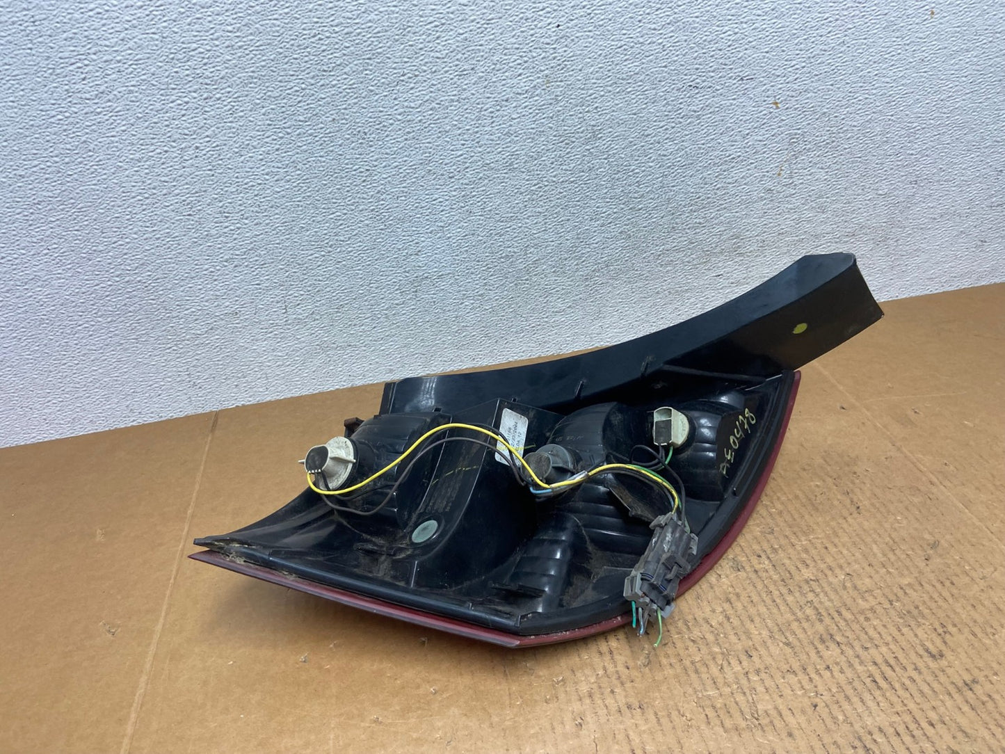 2003-2007 Saturn Ion Passenger Right RH Side Tail Light Tail Light AE0478 LK5