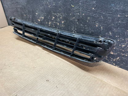 2004 Lexus ES330 Front Upper Grill Grille OEM  AA9123 DG6