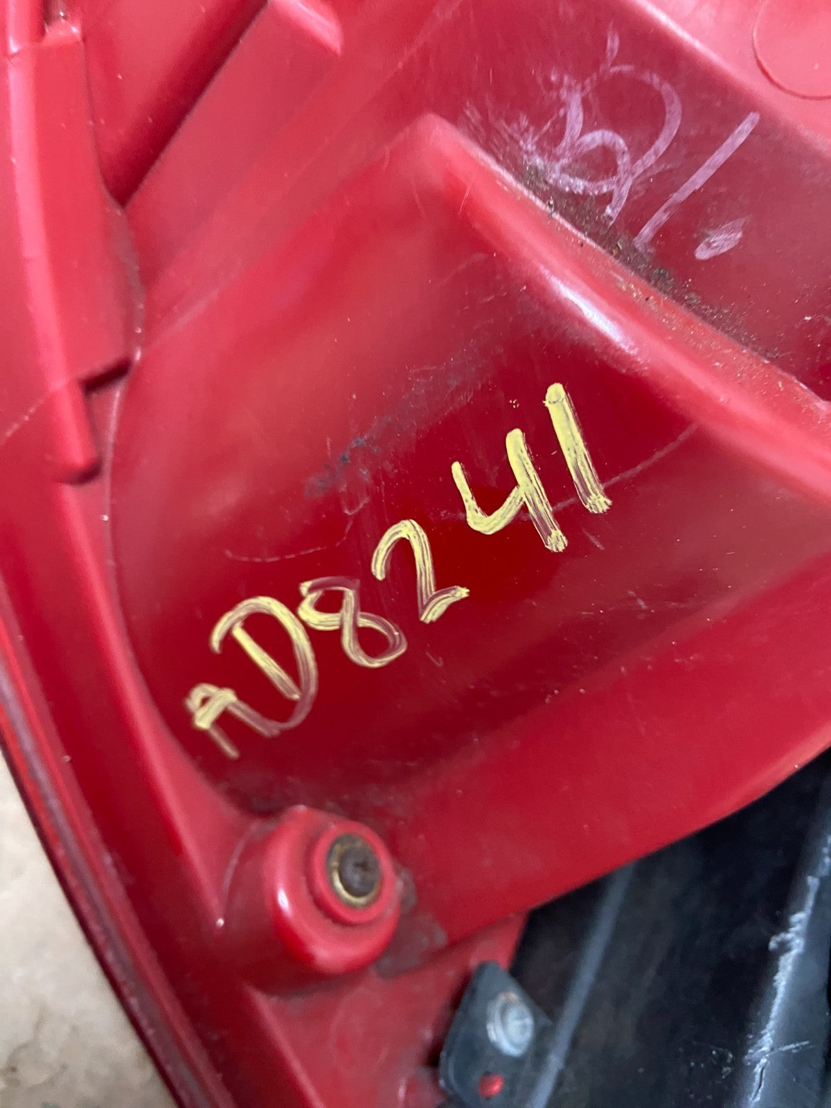 2007 2008 2009 Hyundai Santa Fe Right Passenger Rh Tail Light AD8241 DW7