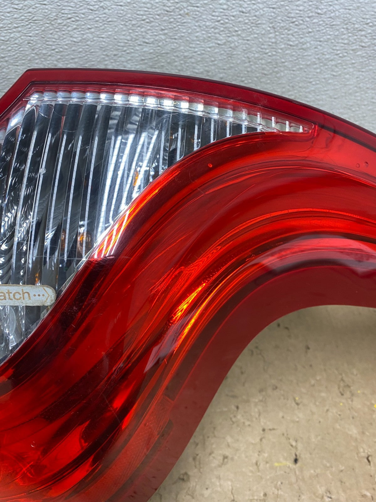 2009 to 2011 Volvo XC60 Right Passenger RH Tail Light Oem V0316 DW4