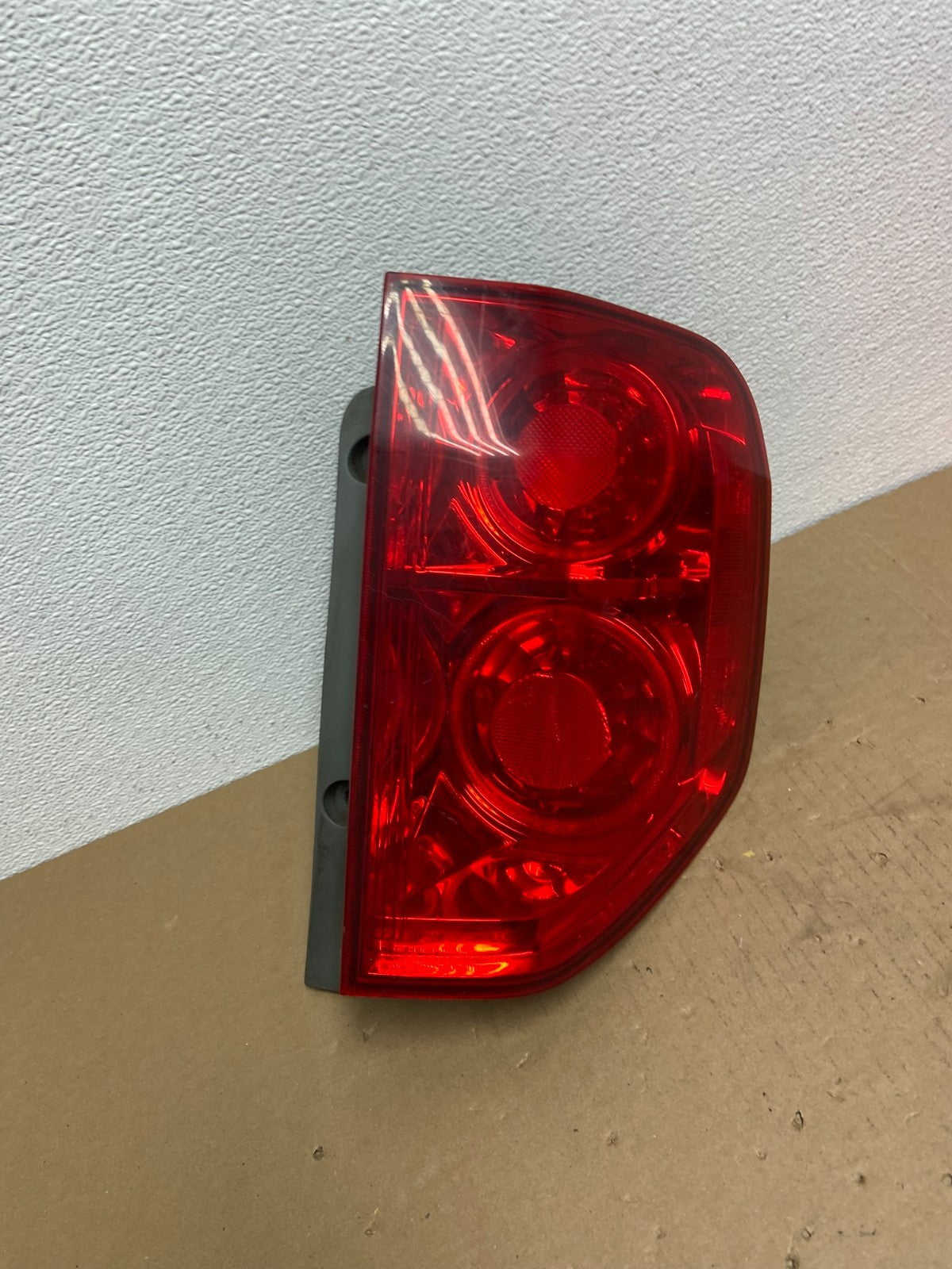 2003 2004 2005 Honda Pilot Right Passenger RH Side Tail Light Oem AB6420 DW2