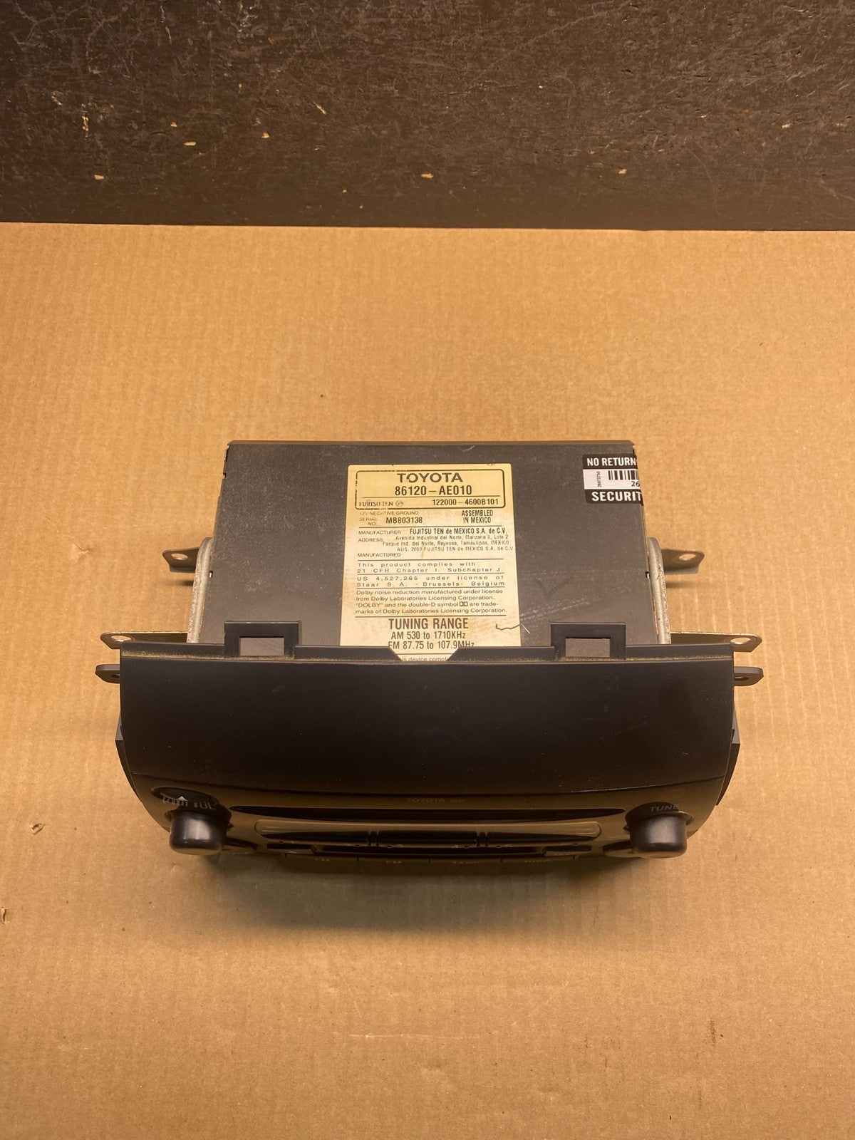 2004 to 2010 Toyota Sienna AM FM CD WMA Mp3 Radio Receiver AG3792 DG3