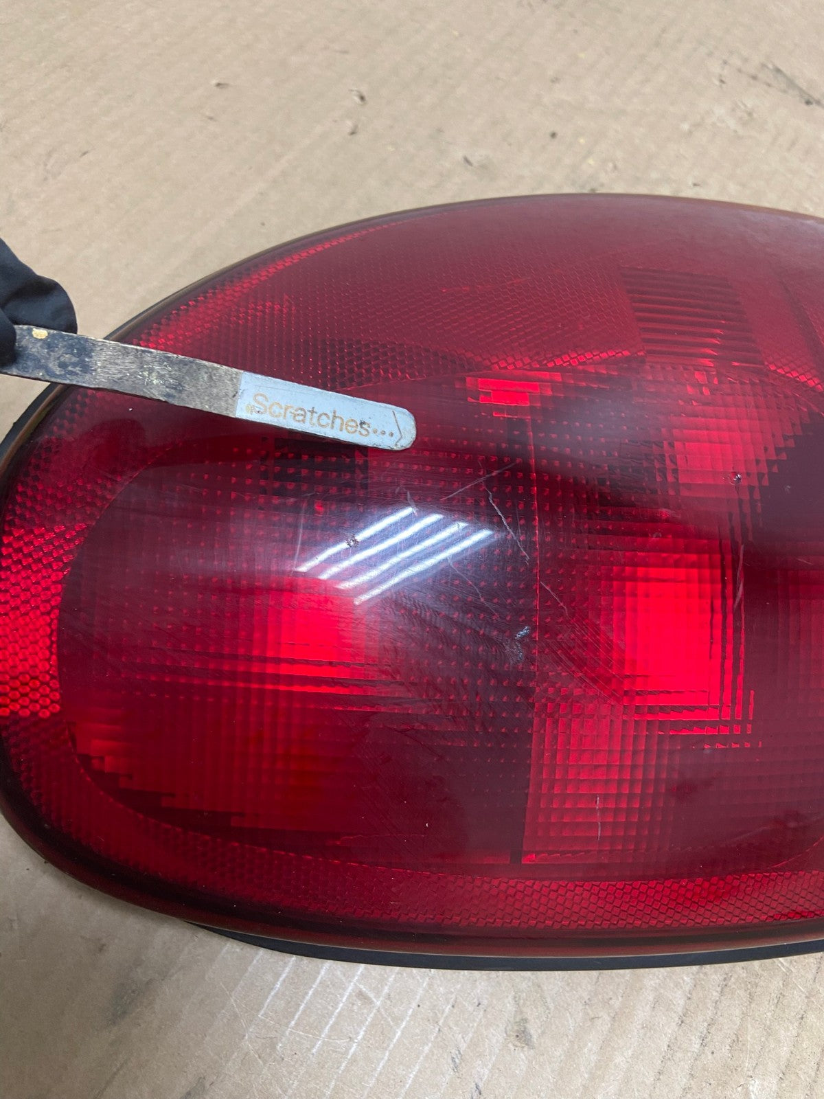 1998 to 2003 Dodge Durango Tail Light Right Passenger RH Side AI7066 LK3