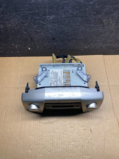 2006 Lexus RX400h Radio Casette AM-FM CD Player AI7664 DG4